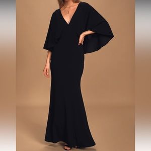NWT Lulus Cape Sleeve Maxi Dress